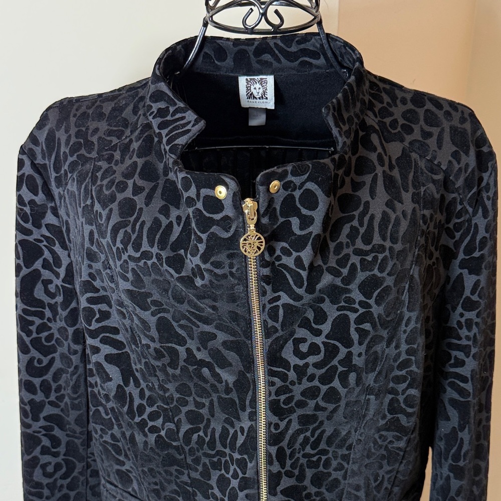 Anne Klein Black Patterned Bomber Jacket - Picture 3 of 15